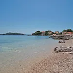 Prizba Bb * Blato (Korcula)